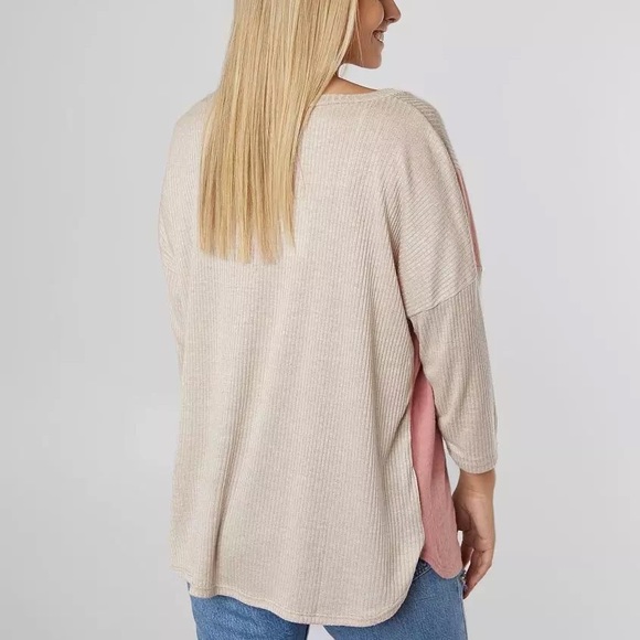 Top - Picture 2 of 7